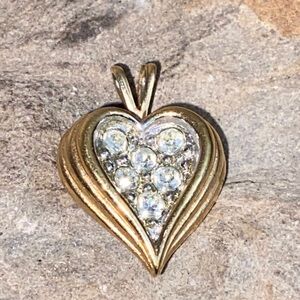 Vintage AVON Gold Heart & Crystals Pendant